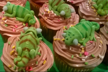 Chameleon cupcakes